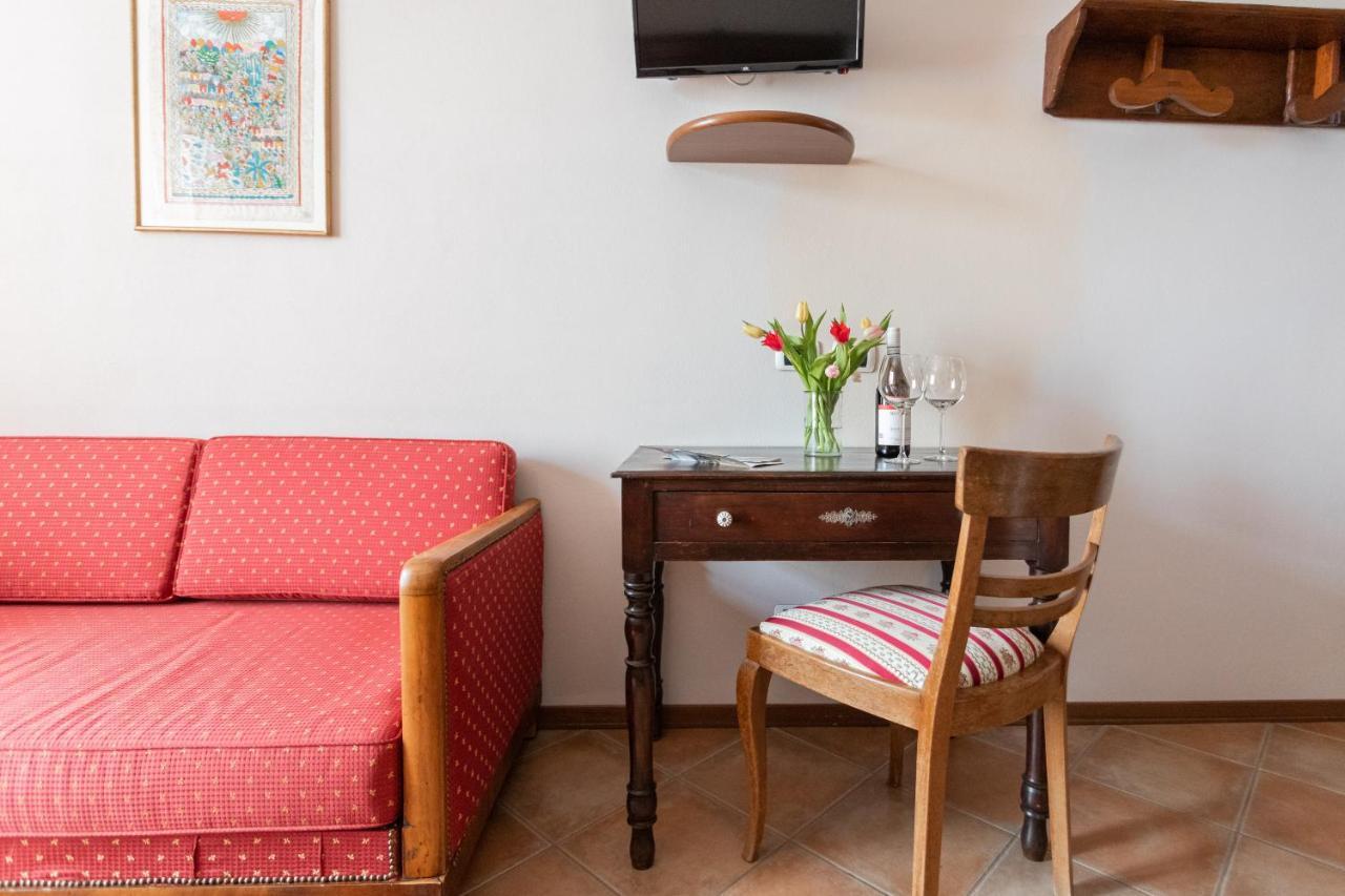 Agriturismo Cascina Monchiero Bra Ngoại thất bức ảnh