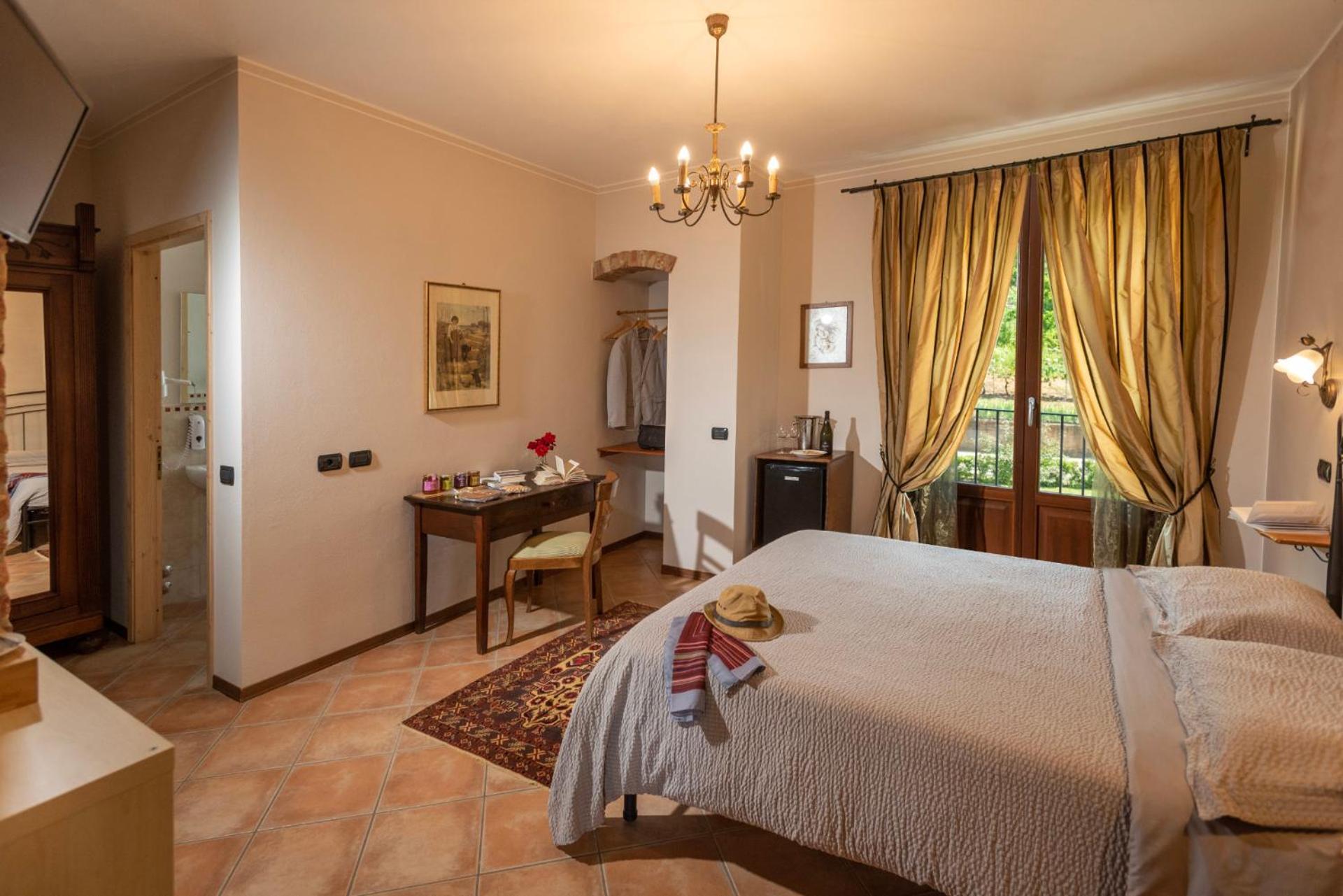 Agriturismo Cascina Monchiero Bra Ngoại thất bức ảnh