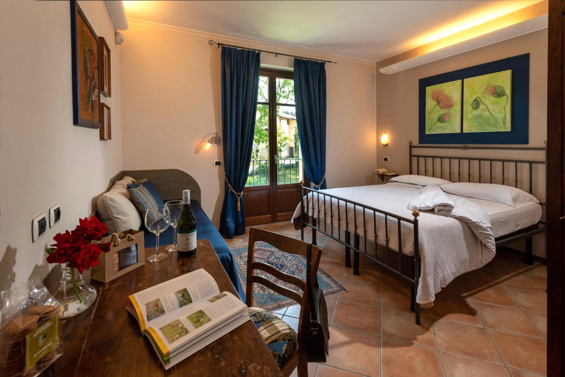 Agriturismo Cascina Monchiero Bra Ngoại thất bức ảnh